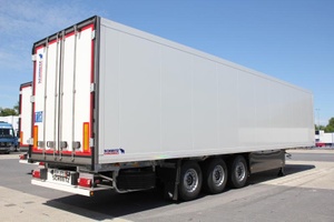 FERROPLAST REFRIGERATED SEMI‑TRAILER