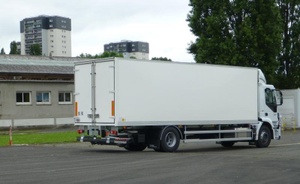 Double rear door